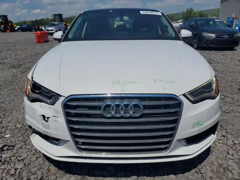 WAUBFGFF1F1009821 2015 AUDI A3-4