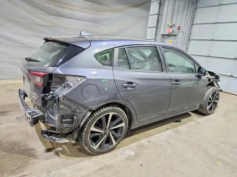 4S3GTAL60N3705687 2022 SUBARU IMPREZA-2