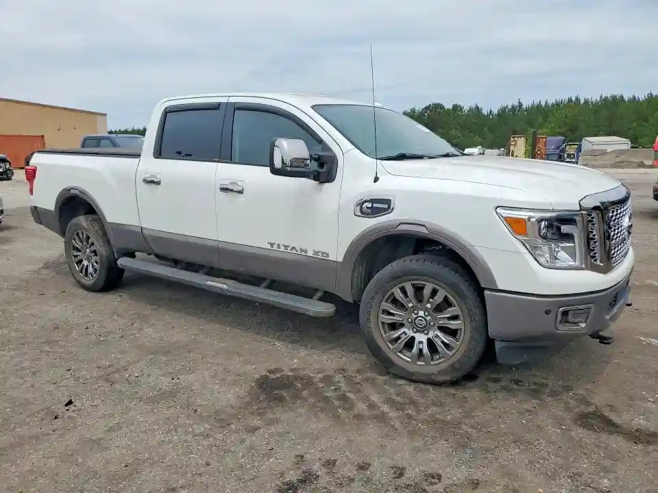 1N6BA1F49JN549624 2018 NISSAN TITAN-3