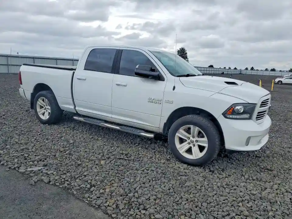 1C6RR7UT3GS132234 2016 RAM 1500-3