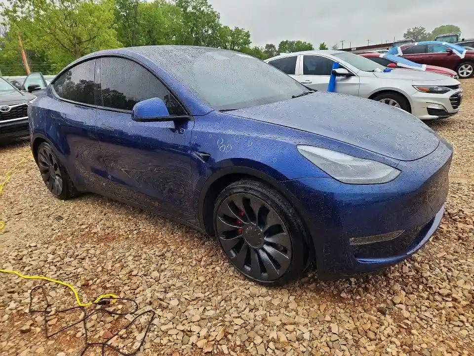 7SAYGDEF7SA342679 2025 TESLA MODEL Y-3