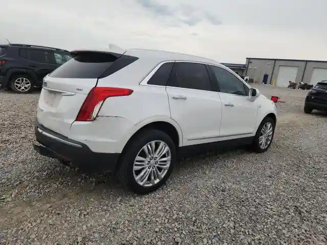 1GYKNERS1JZ131232 2018 CADILLAC XT5-2