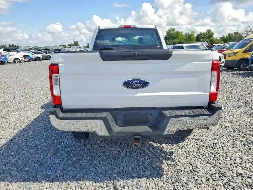1FT7W2BT6JEC78082 2018 FORD F250-5