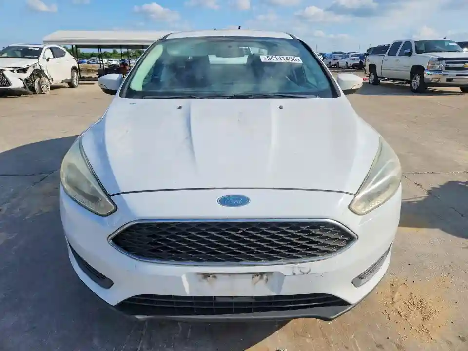 1FADP3F2XHL253818 2017 FORD FOCUS-4