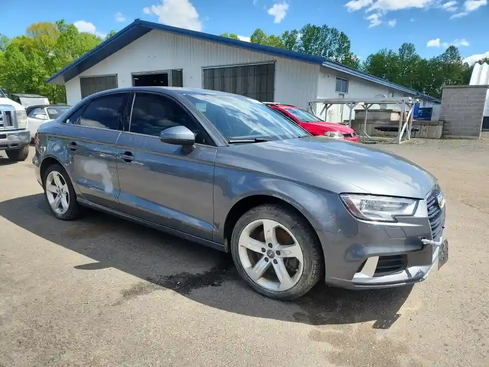 WAUB8GFF2J1044208 2018 AUDI A3-3
