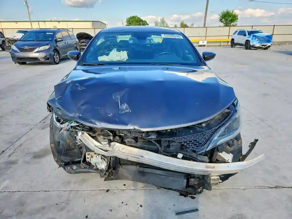 1C3CCCDG7GN135684 2016 CHRYSLER 200-4
