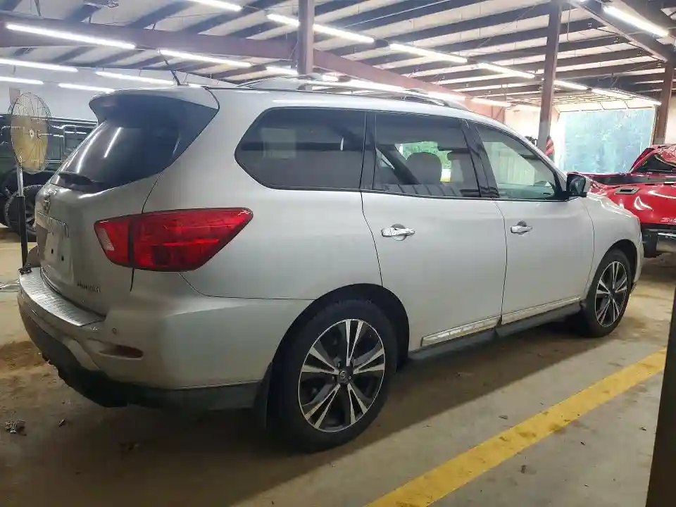 5N1DR2MN9HC617914 2017 NISSAN PATHFINDER-2