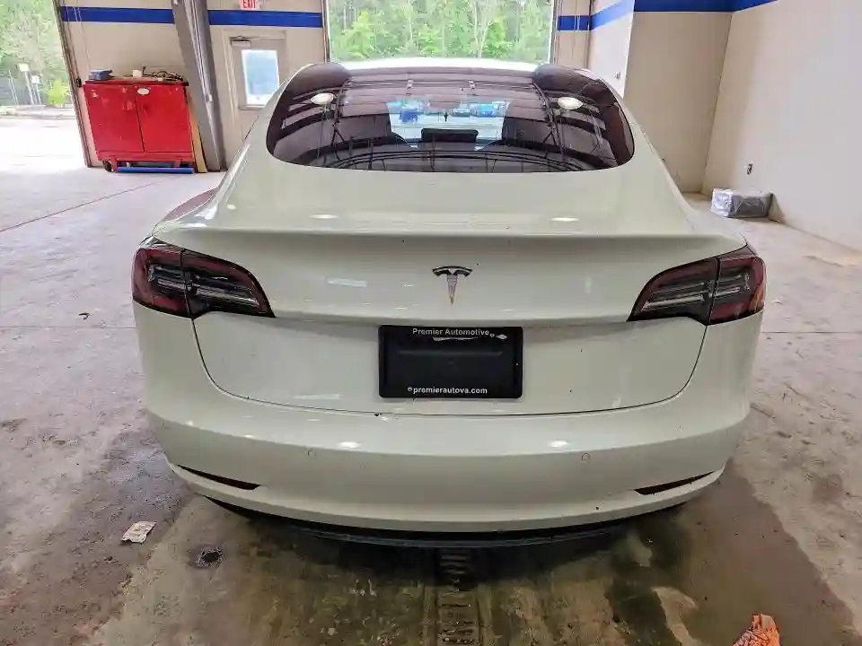 5YJ3E1EA3LF598791 2020 TESLA MODEL 3-5