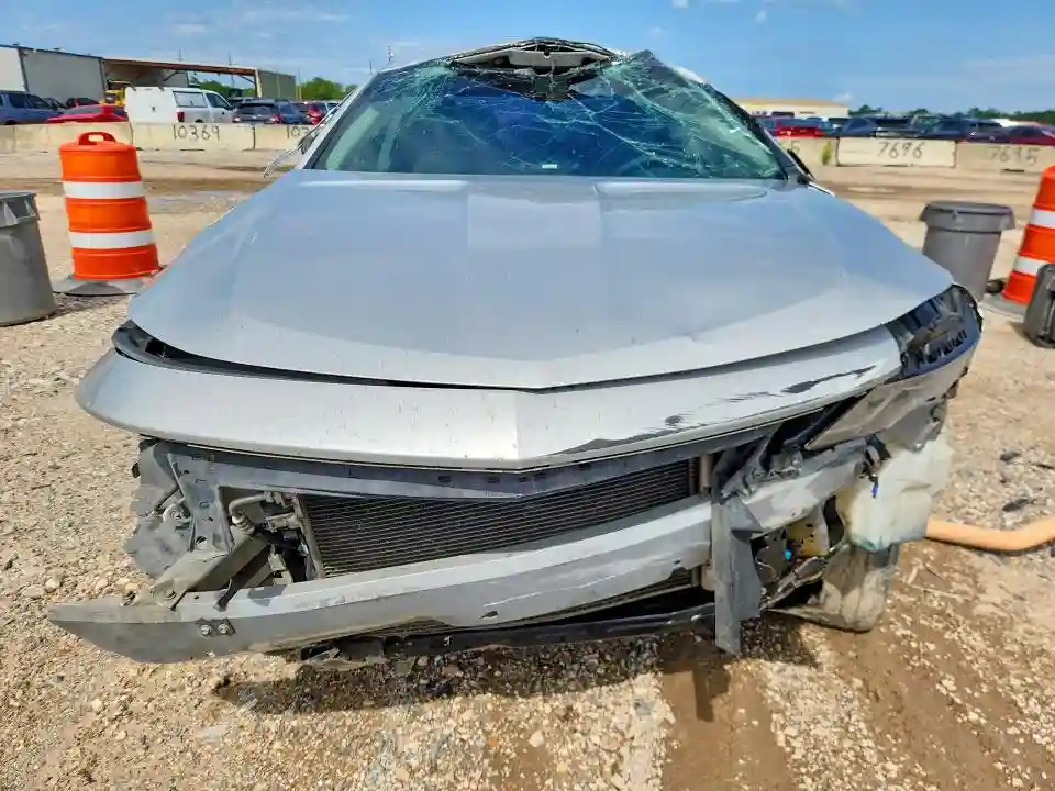 1G11X5S37JU102726 2018 CHEVROLET IMPALA-4