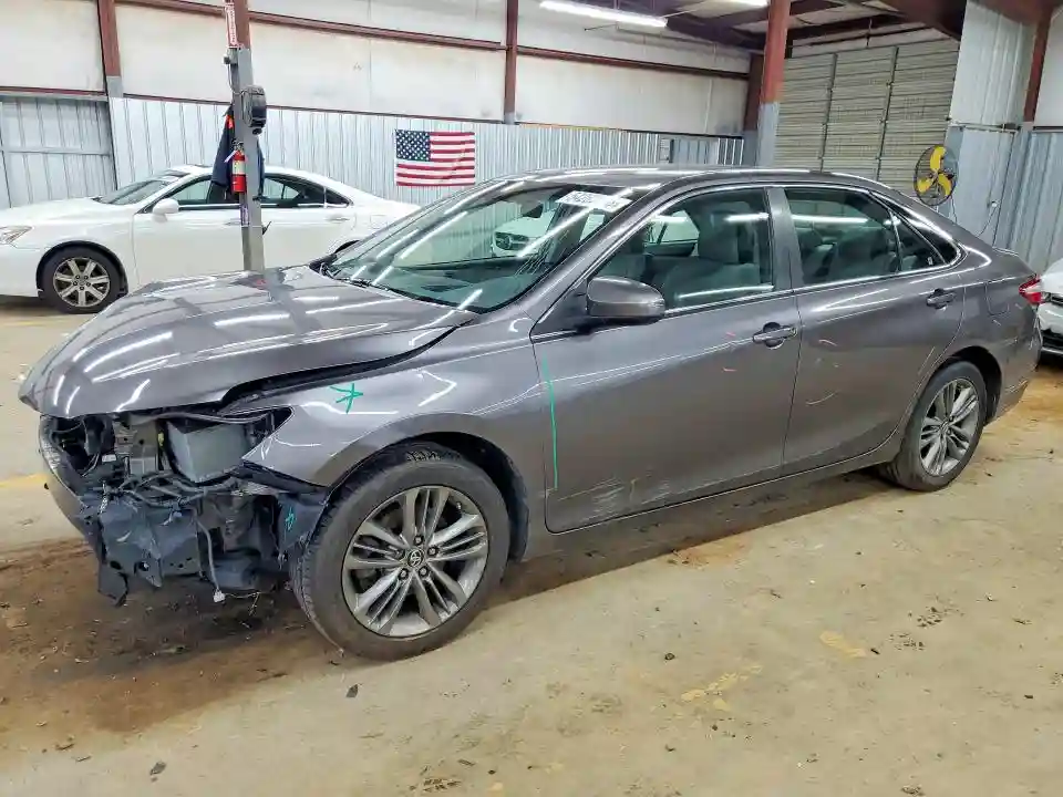 4T1BF1FK3GU547686 2016 TOYOTA CAMRY-0