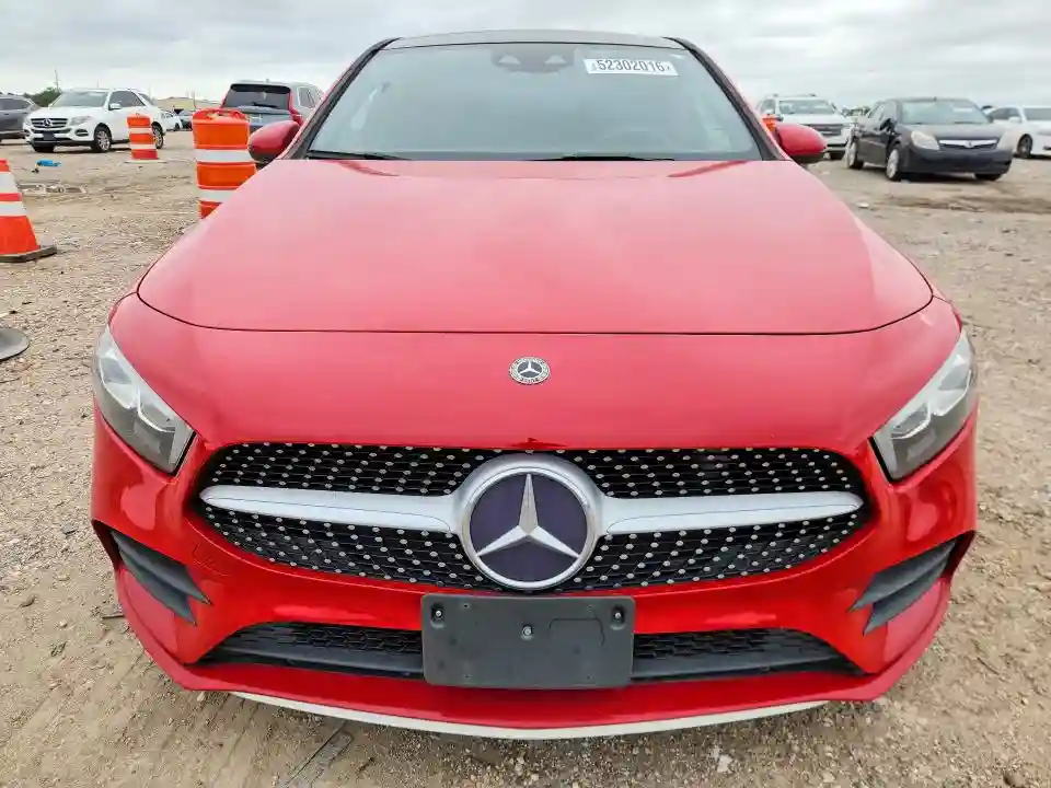 WDD3G4EB4KW017884 2019 MERCEDES-BENZ A-CLASS-4