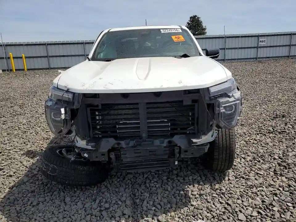 1GTP2DEK0S1215028 2025 GMC CANYON-4