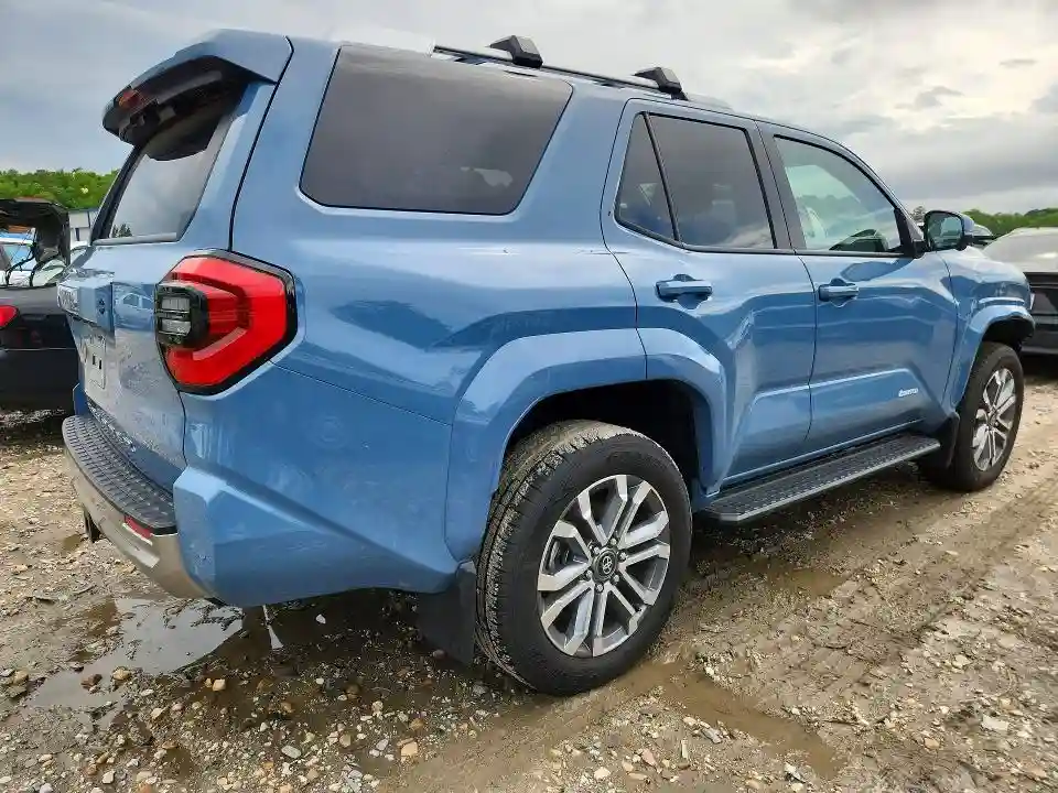 JTEVA5BR0S5037398 2025 TOYOTA 4RUNNER-2