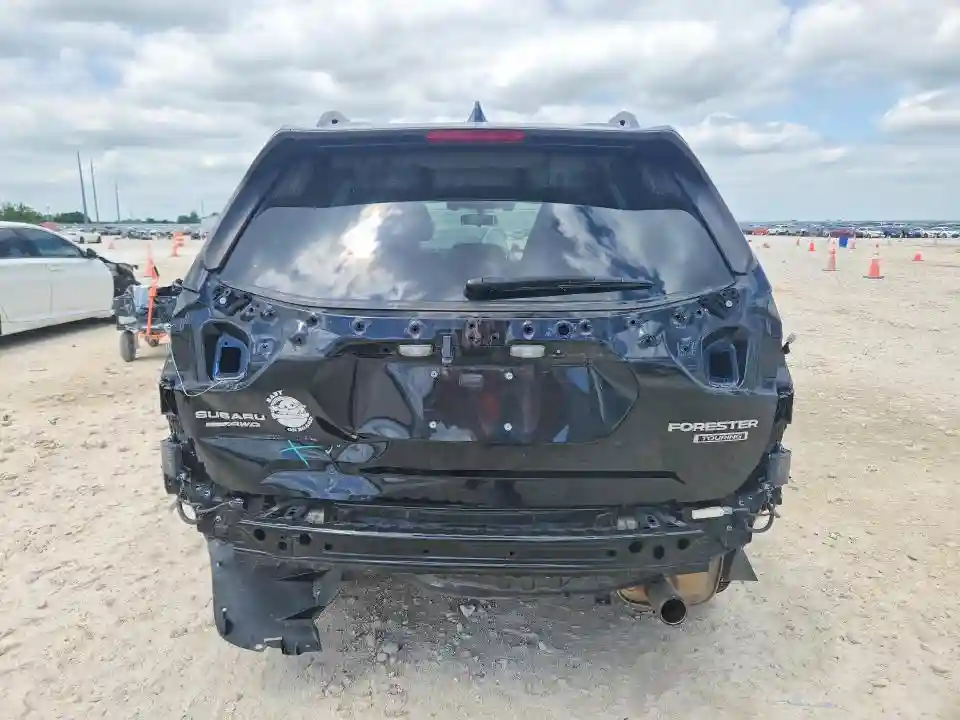 JF2SKAWC4KH502817 2019 SUBARU FORESTER-5