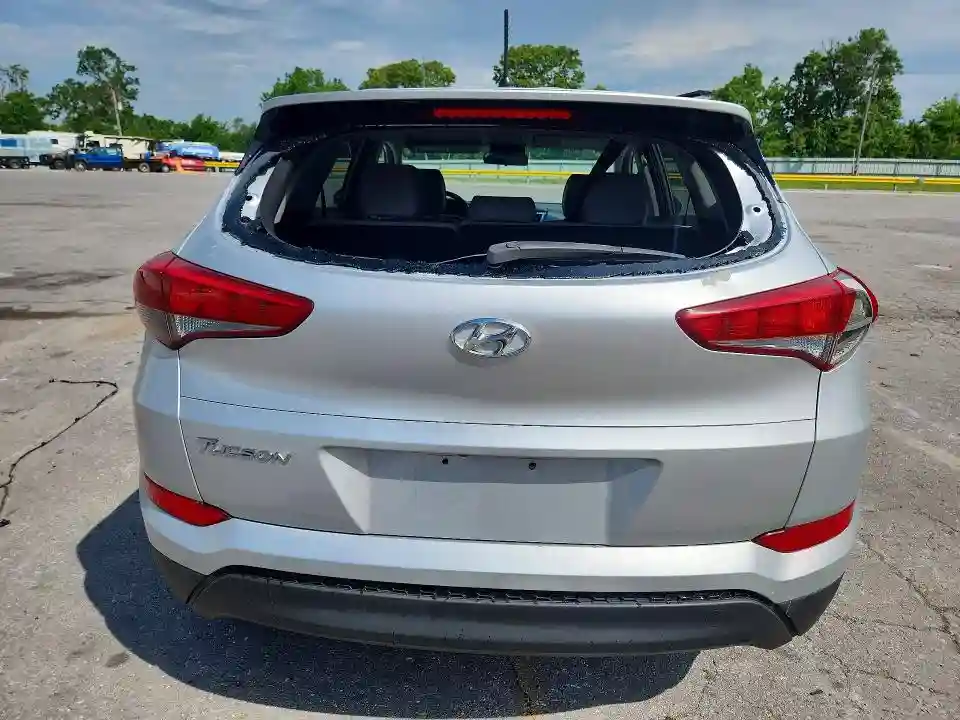 KM8J23A4XJU656245 2018 HYUNDAI TUCSON-5