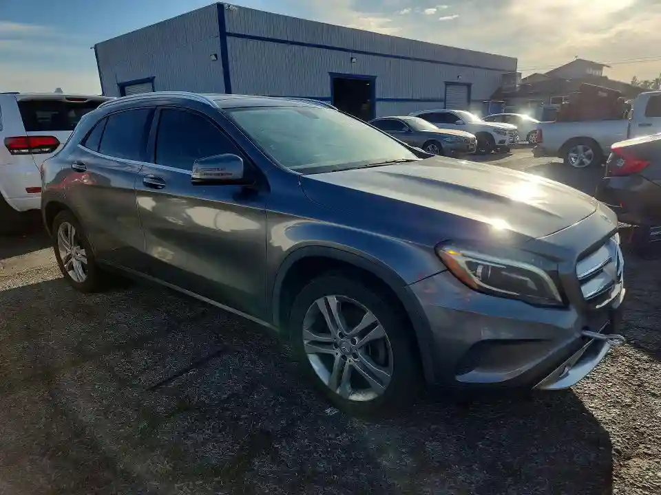 WDCTG4GB2FJ034364 2015 MERCEDES-BENZ GLA-CLASS-3