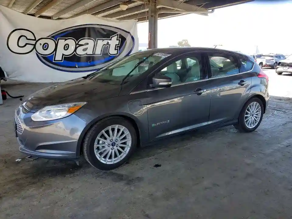 1FADP3R48HL314824 2017 FORD FOCUS-0