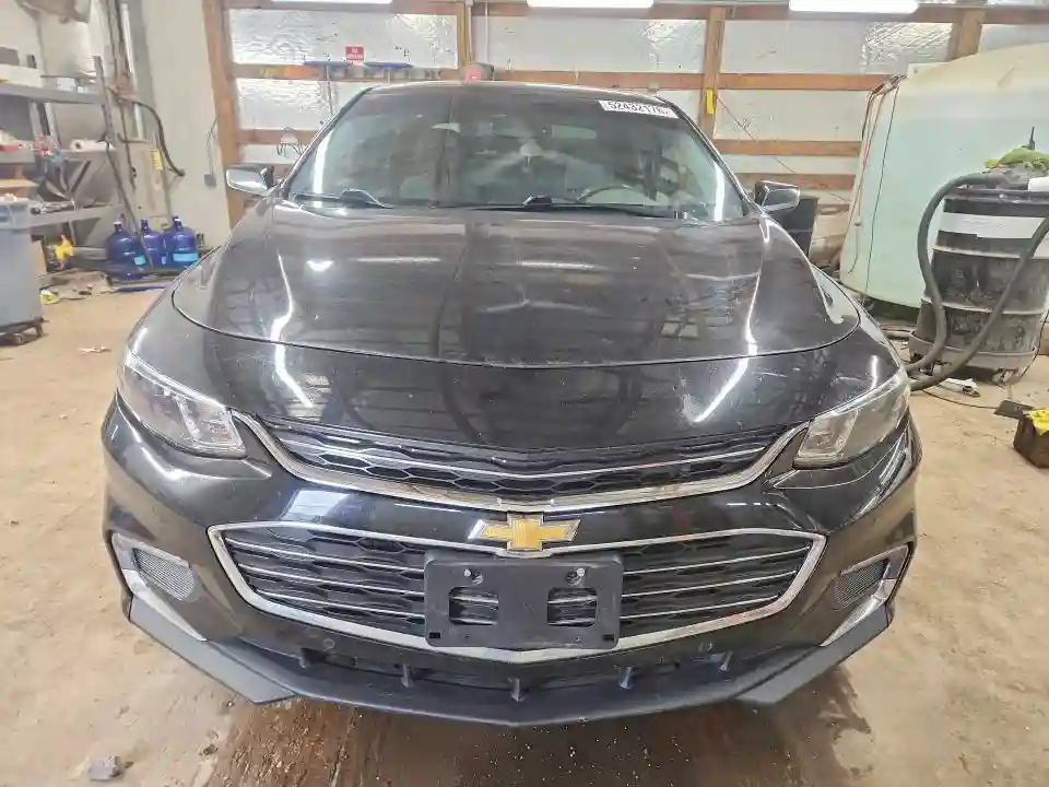 1G1ZD5ST3JF152720 2018 CHEVROLET MALIBU-4