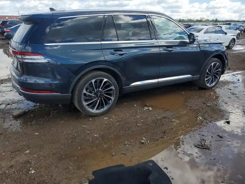 5LM5J7XC1PGL06503 2023 LINCOLN AVIATOR-2