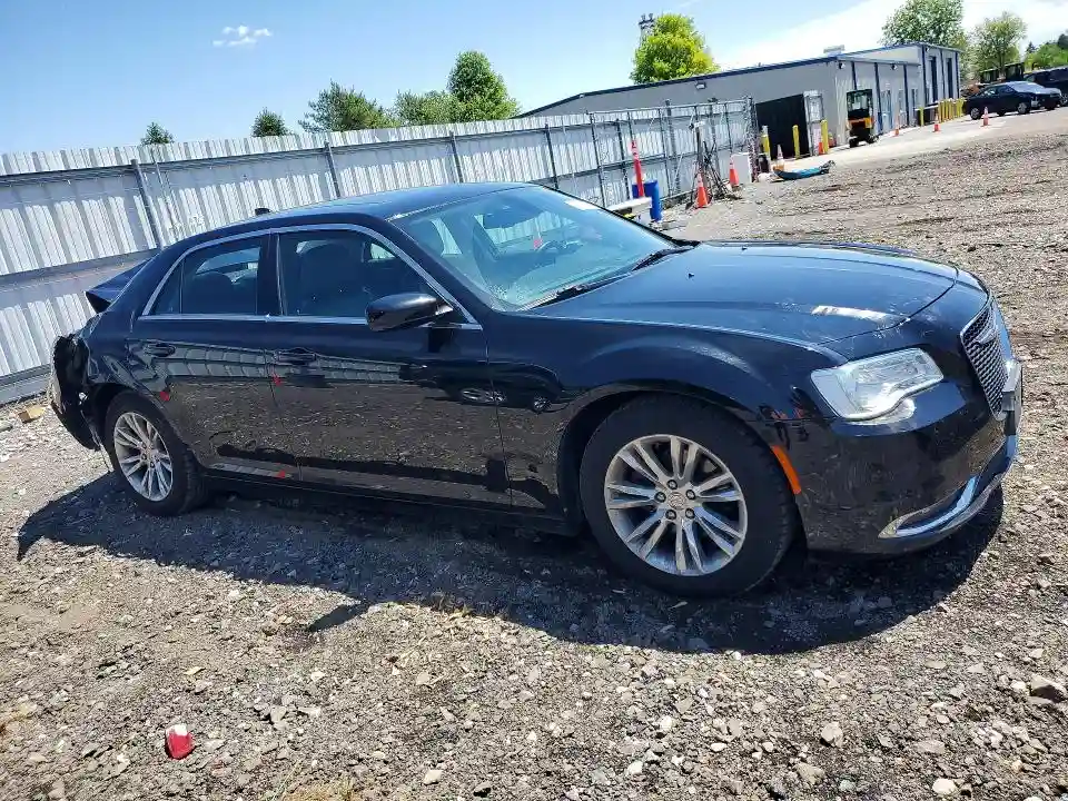 2C3CCAAG5HH552417 2017 CHRYSLER 300-3