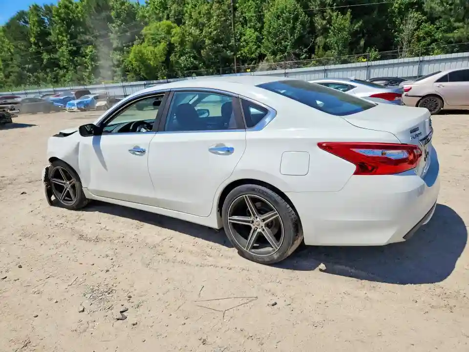 1N4AL3AP2GN352217 2016 NISSAN ALTIMA-1
