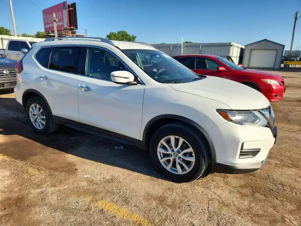 KNMAT2MV0JP539515 2018 NISSAN ROGUE-3