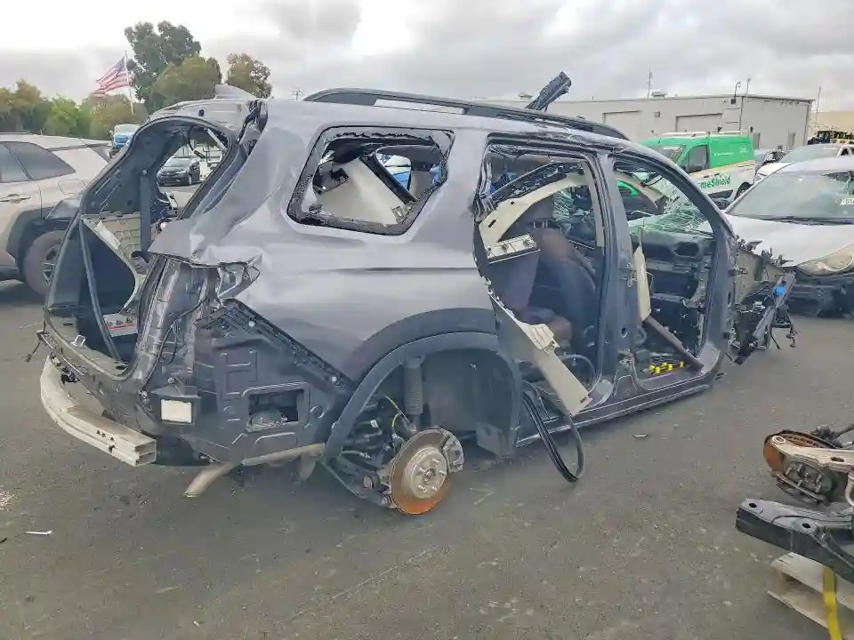 5FNYG1H8XPB029001 2023 HONDA PILOT-2