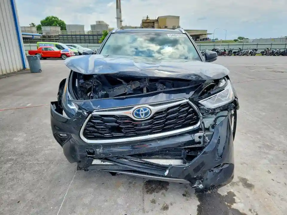 5TDFARAH6LS003809 2020 TOYOTA HIGHLANDER-4