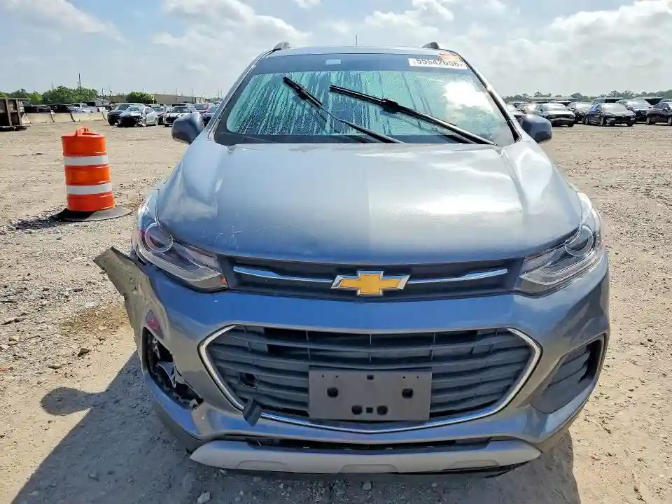 KL7CJLSB8KB931389 2019 CHEVROLET TRAX-4