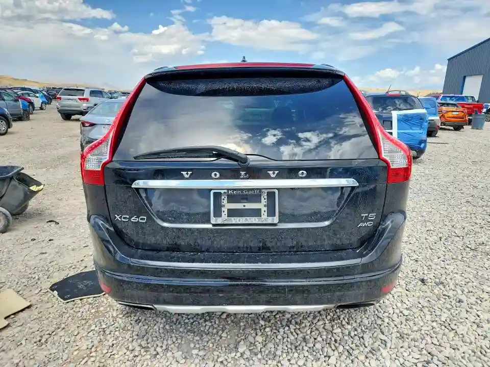 YV4612RM5F2734054 2015 VOLVO XC60-5
