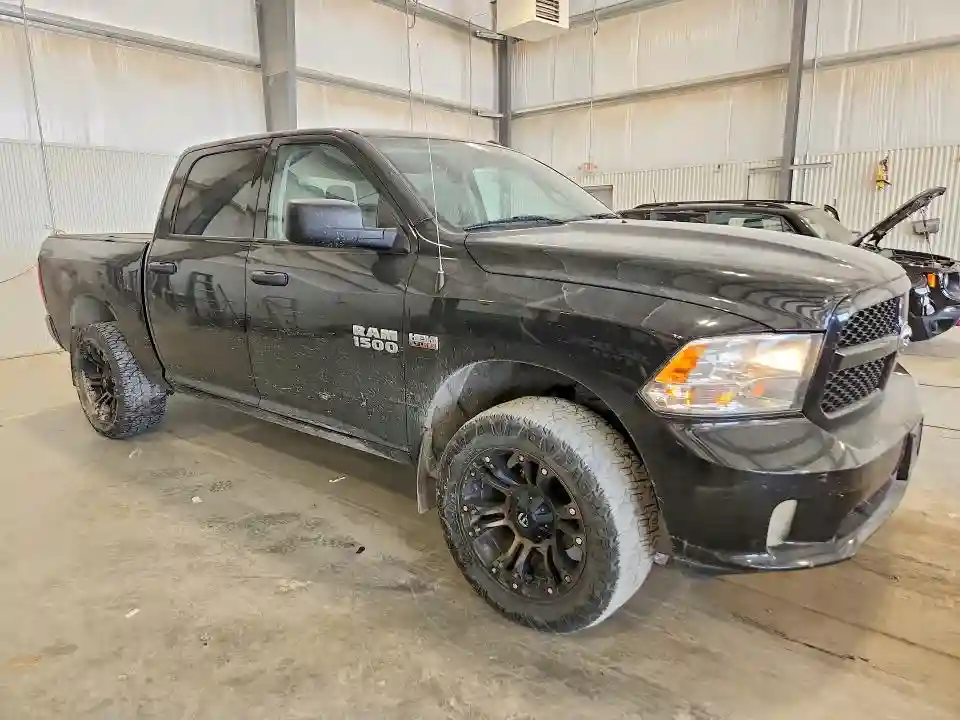 3C6RR7KT6HG774684 2017 RAM 1500-3