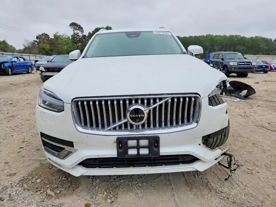 YV4062PF0R1179343 2024 VOLVO XC90-4