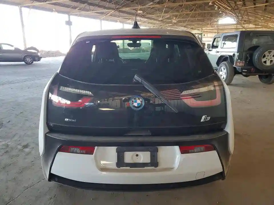 WBY1Z2C52FV286750 2015 BMW I SERIES-5