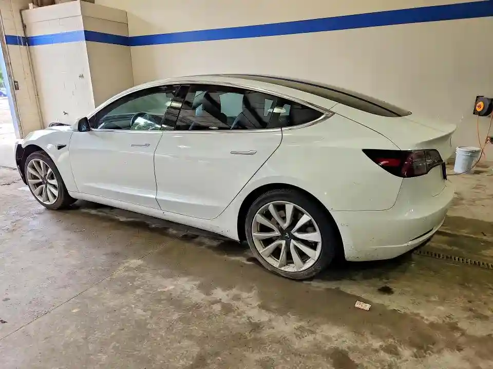 5YJ3E1EA3LF598791 2020 TESLA MODEL 3-1