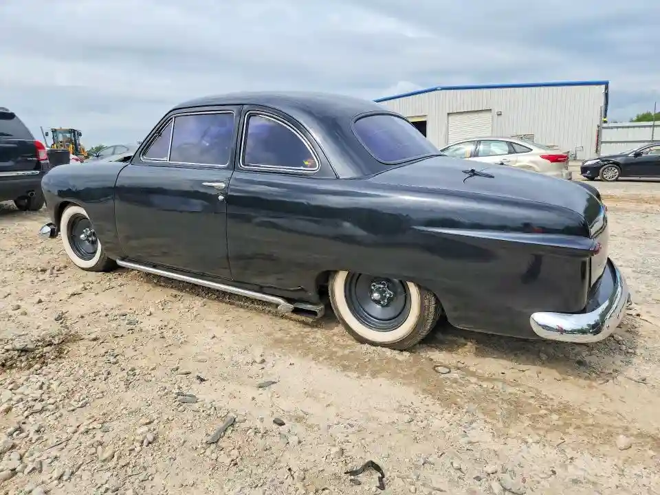 8BA528805 1949 FORD CUSTOM-1