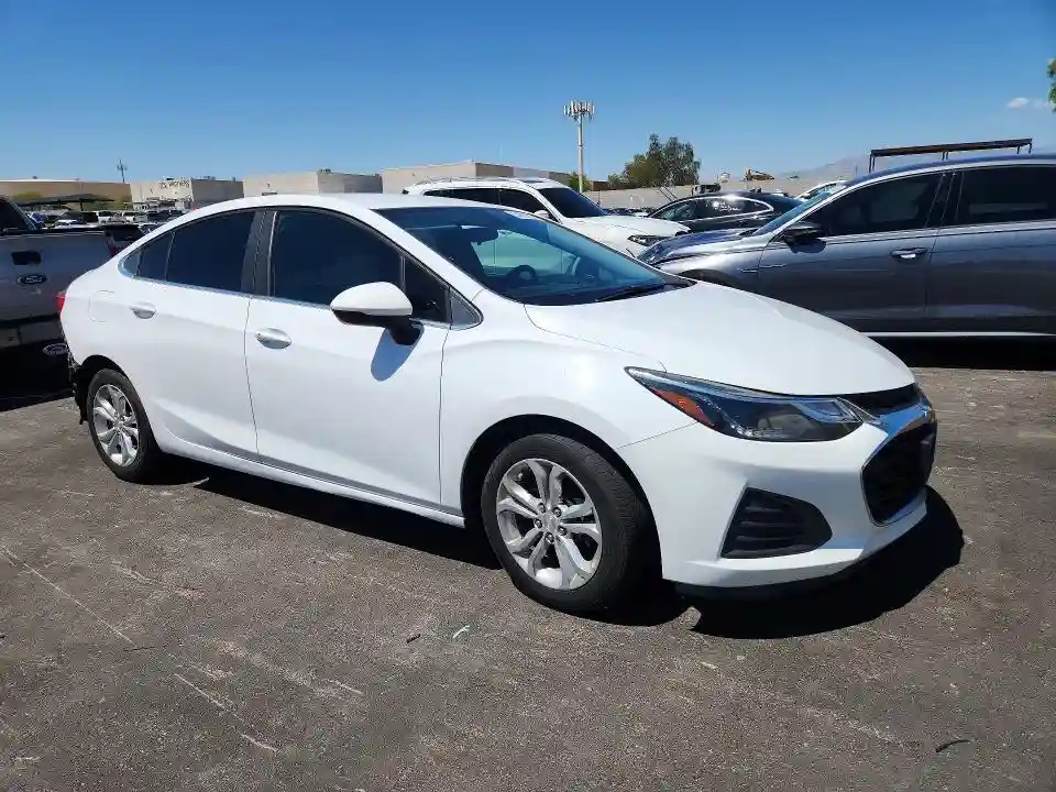 1G1BE5SM9K7131115 2019 CHEVROLET CRUZE-3