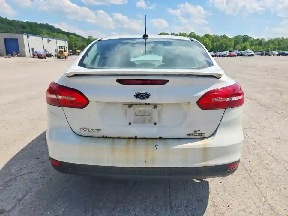 1FADP3F23FL333703 2015 FORD FOCUS-5