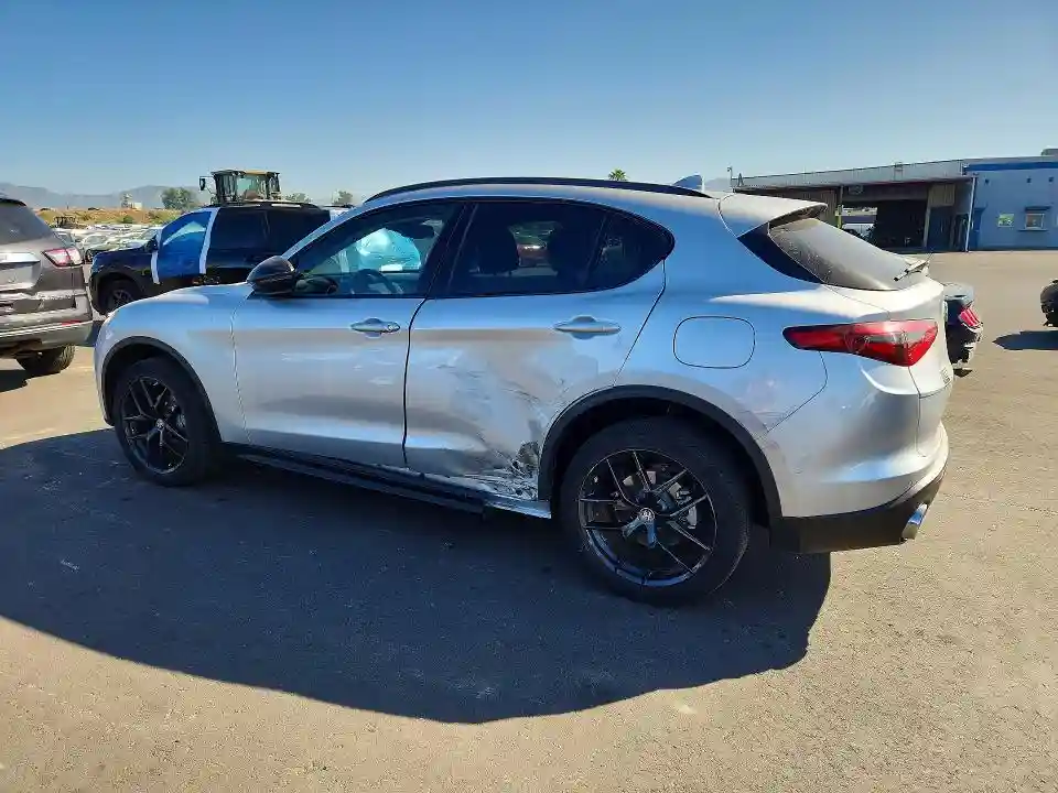 ZASPAJAN0M7D09614 2021 ALFA ROMEO STELVIO-1