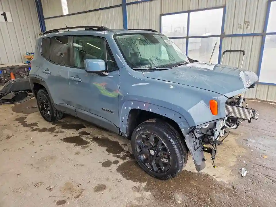 ZACCJBBBXHPG24964 2017 JEEP RENEGADE-3