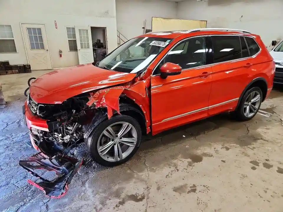 3VV2B7AX8KM020960 2019 VOLKSWAGEN TIGUAN-0