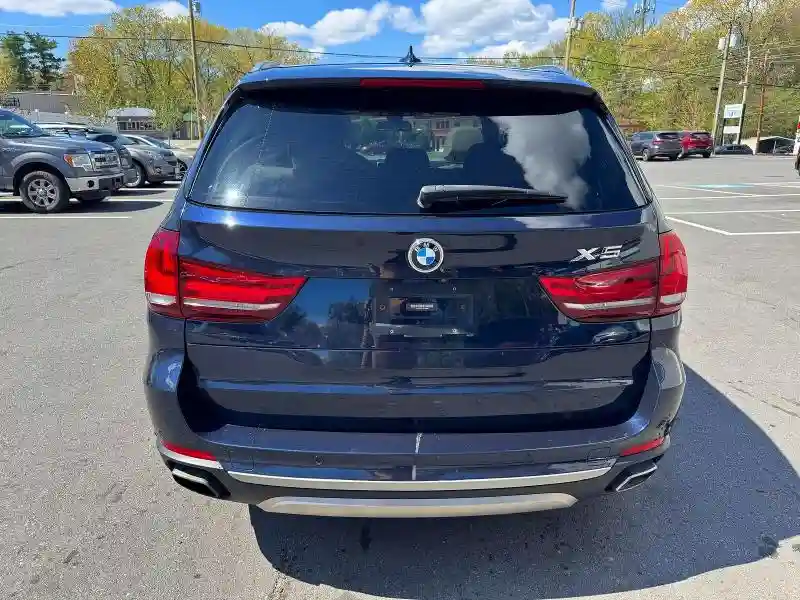 KM8SNDHFXHU236780 2017 HYUNDAI SANTA FE-5