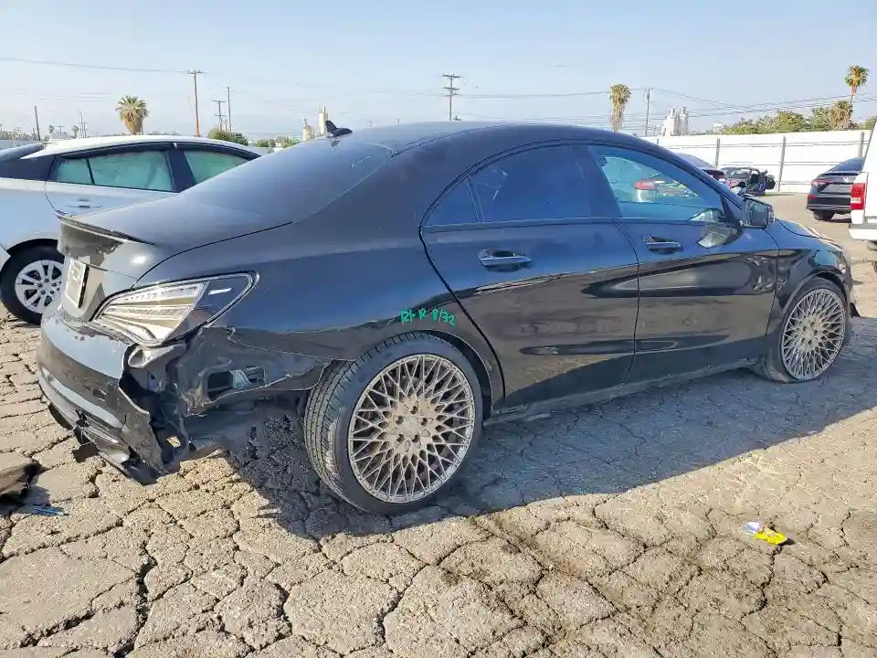 WDDSJ5CB4HN454756 2017 MERCEDES-BENZ CLA-CLASS-2