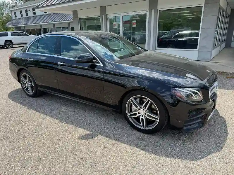 WDDZF4KB8JA356550 2018 MERCEDES-BENZ E-CLASS-0