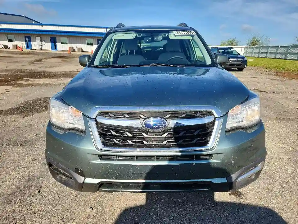 JF2SJAGC1HH587156 2017 SUBARU FORESTER-4