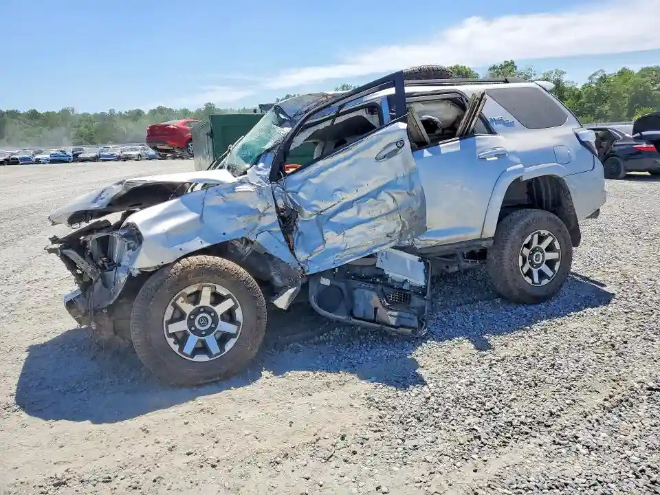 JTERU5JR6R6251536 2024 TOYOTA 4RUNNER-0