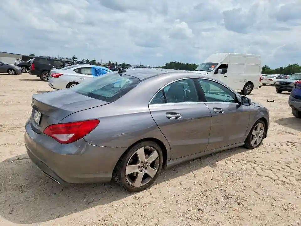 WDDSJ4EB1JN583213 2018 MERCEDES-BENZ CLA-CLASS-2