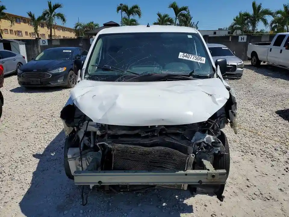 3N6CM0KN0JK700506 2018 NISSAN NV-4