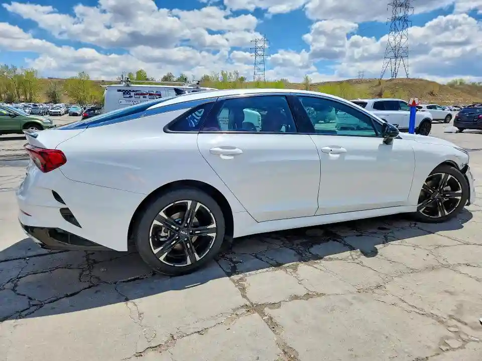5XXG64J23NG126752 2022 KIA K5-2