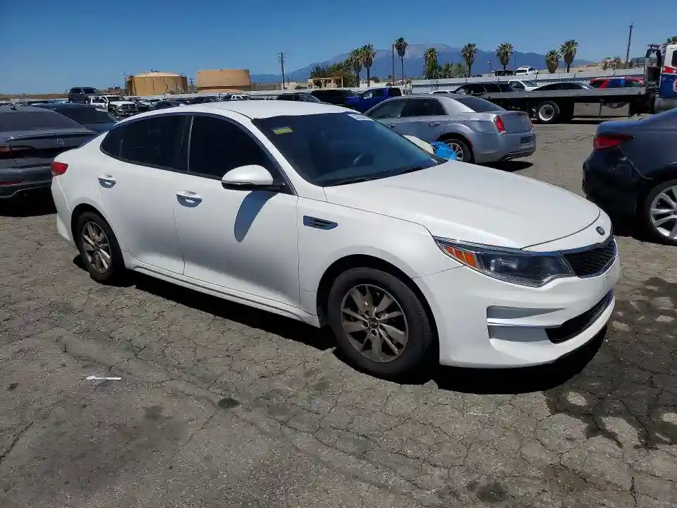 KNAGT4L39G5102541 2016 KIA OPTIMA-3