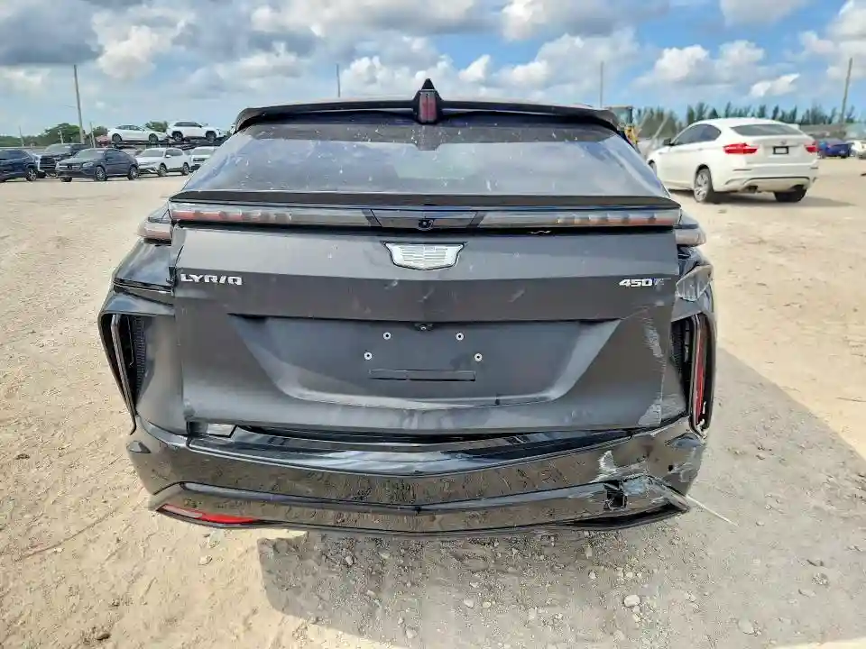 1GYKPWRK6RZ117404 2024 CADILLAC ALL OTHER-5